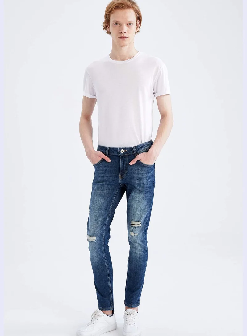 DeFacto Skinny Comfort Fit Distressed Jeans