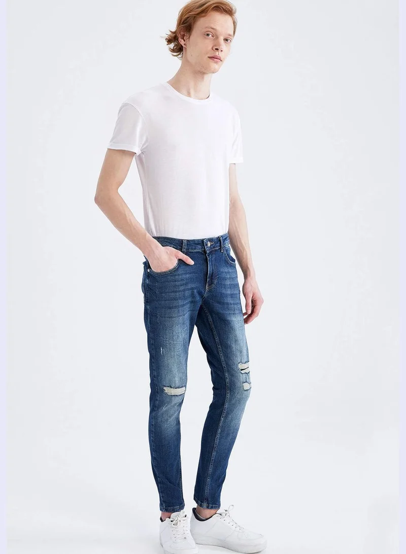 DeFacto Skinny Comfort Fit Distressed Jeans