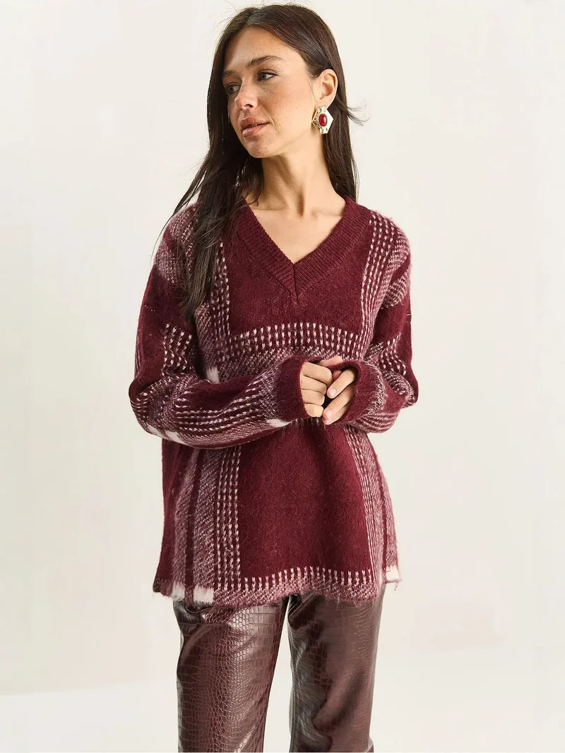 بيانكو لوتشي LUCCI Plaid V-Neck Long Sleeve Knit Sweater