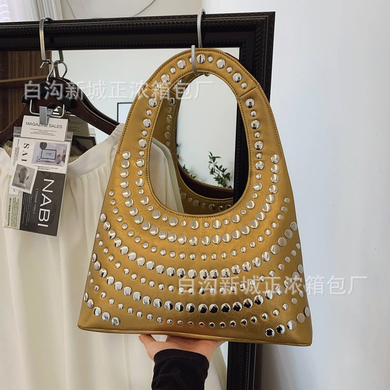 Fashion Women'S Bag 2025 Casual Stylish Trendy Rivet Armpit Bag Ins Texture Popular Single Shoulder Crossbody Bag - Image 3