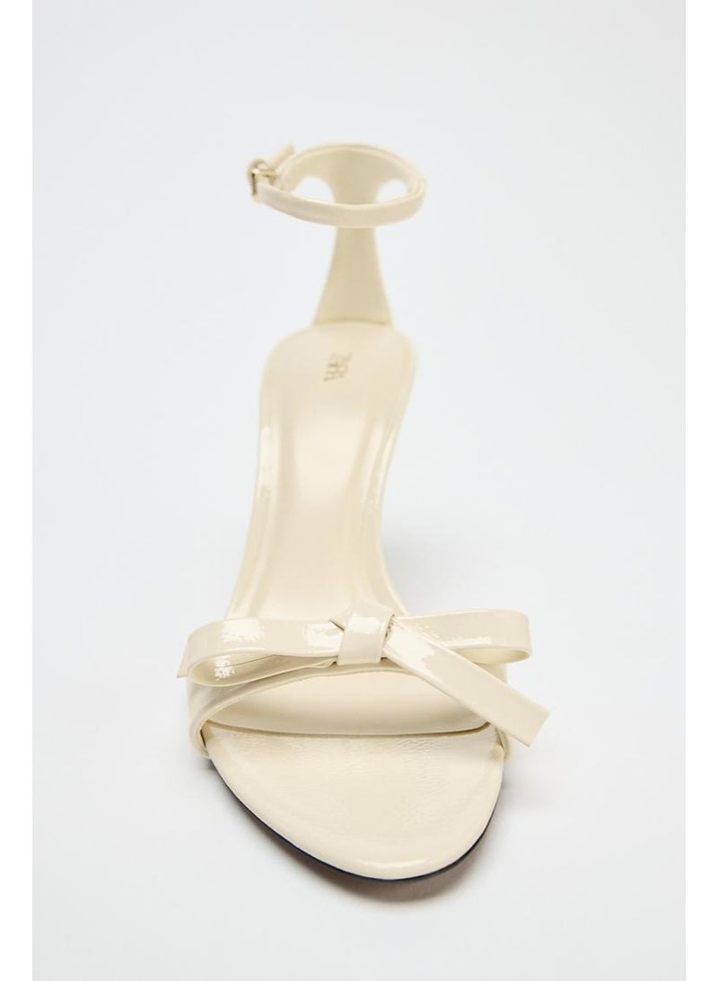 زارا صندل بكعب مقوس - Image 3