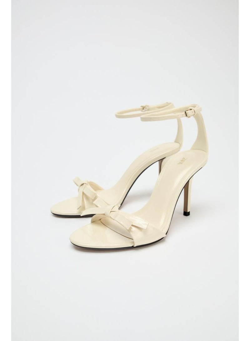 زارا صندل بكعب مقوس - Image 2