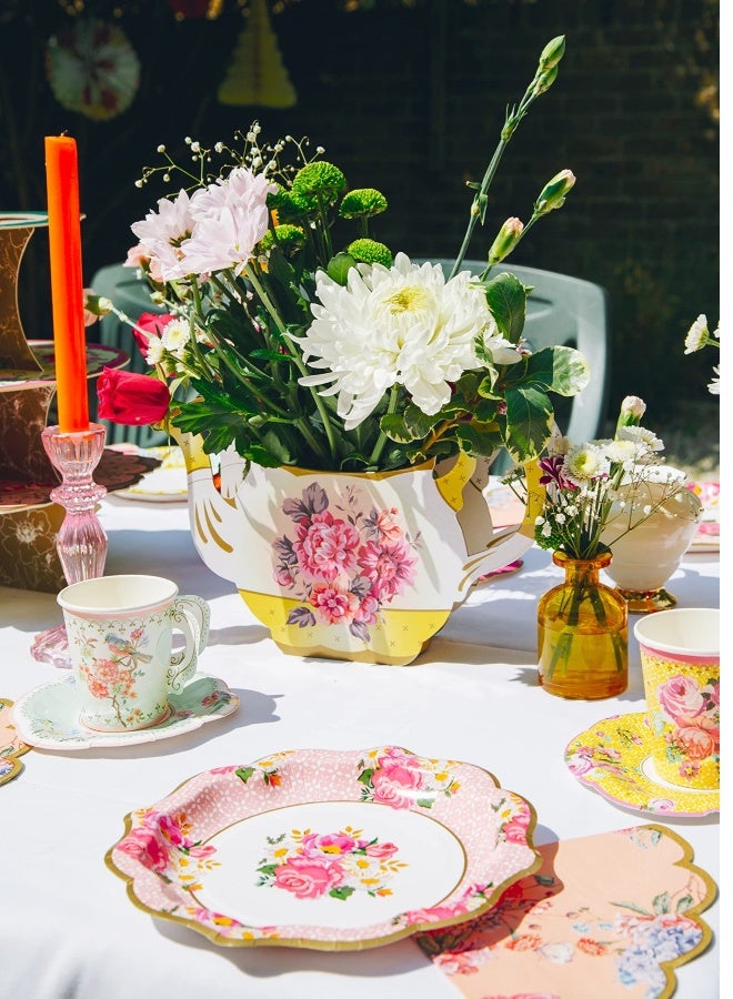 24PCS Disposable Tableware Afternoon Tea Vintage Floral Paper Plates Dessert Salad Plates for Upscale Parties &Wedding-Special for Wedding Party - Image 4