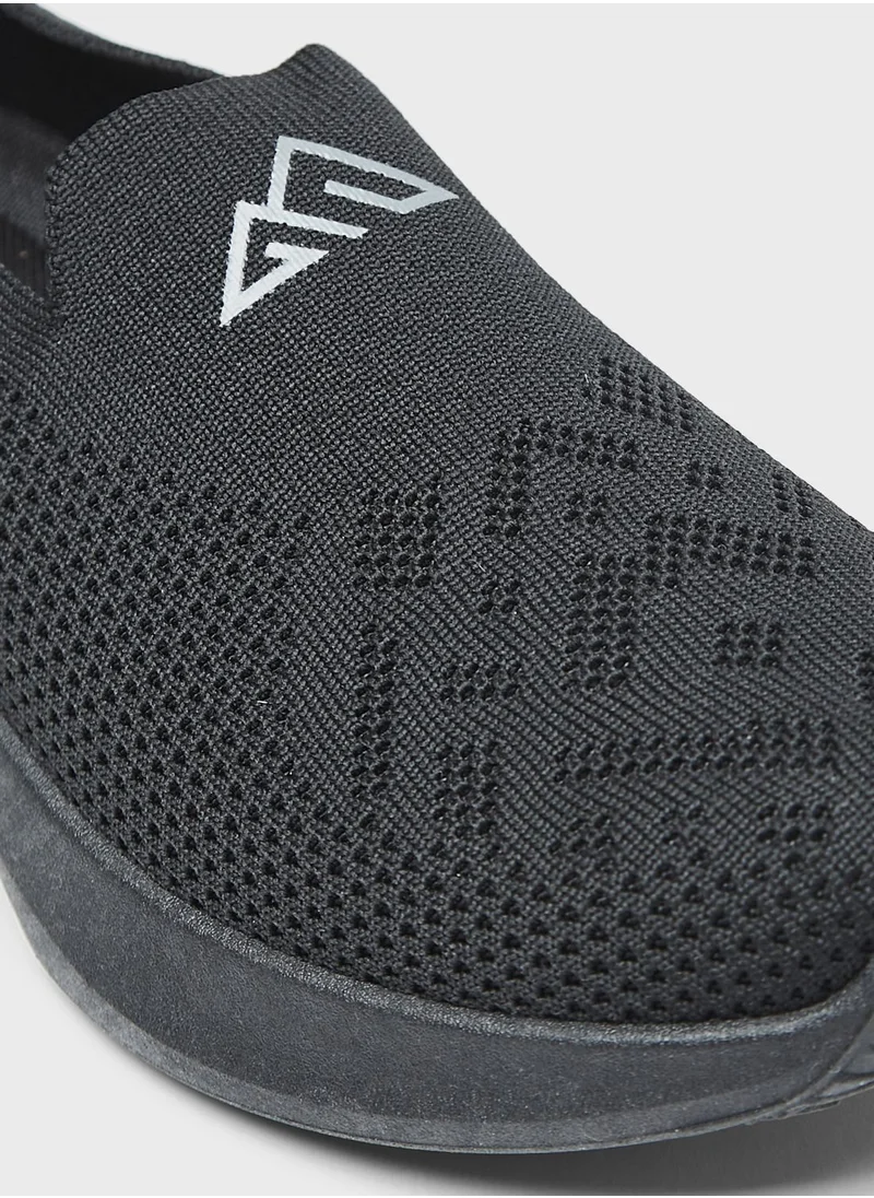 Oaklan by Shoexpress Low Top Sneakers