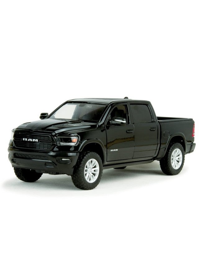 دودج رام 1500 كرو كاب لارامي، أسود، موديل 2019، سيارة نموذجية، موتورماكس 1:24 - Image 1