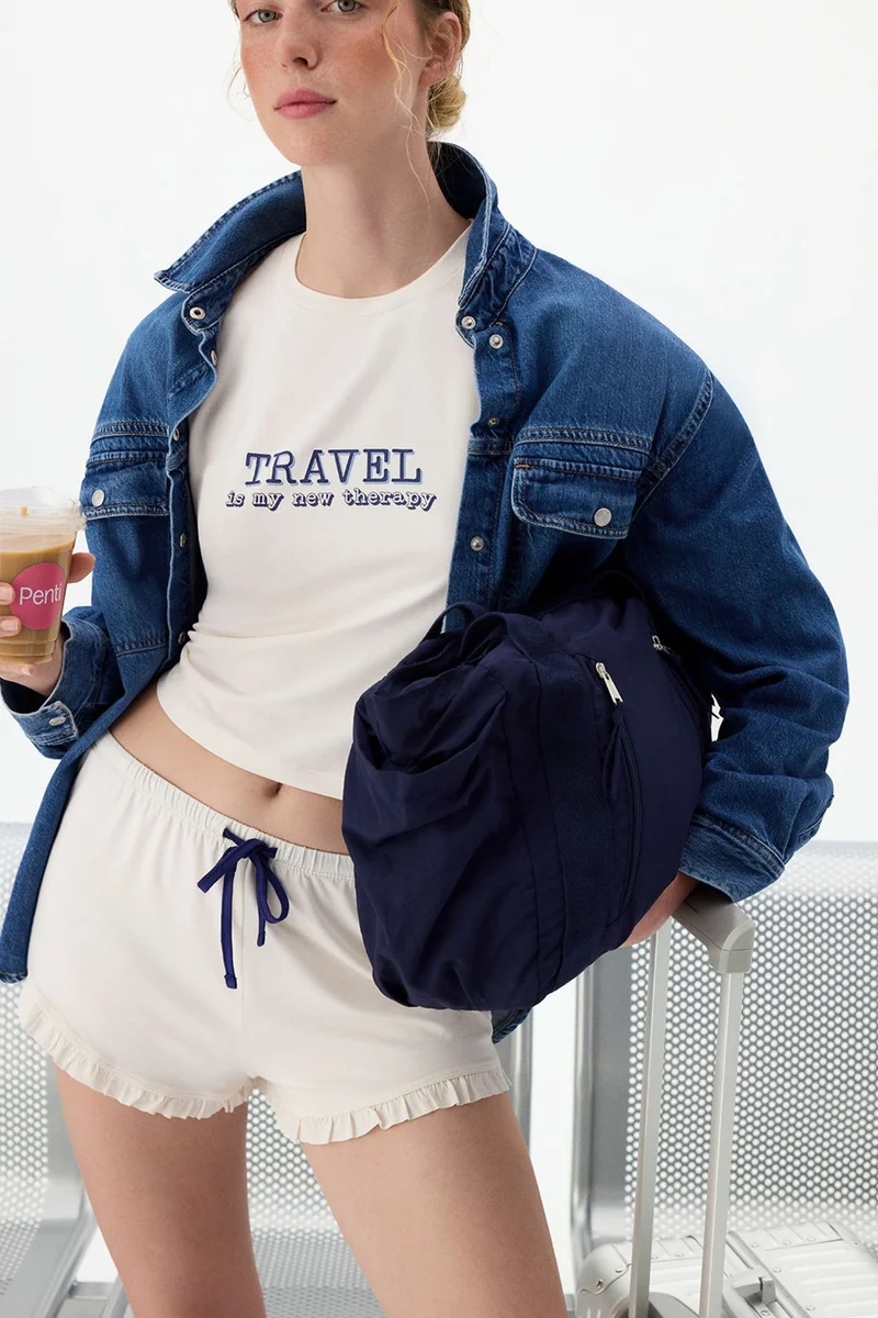 بنتي PENTI Travel Slogan Printed Ruffled Short Sleeve Short Pajama Set