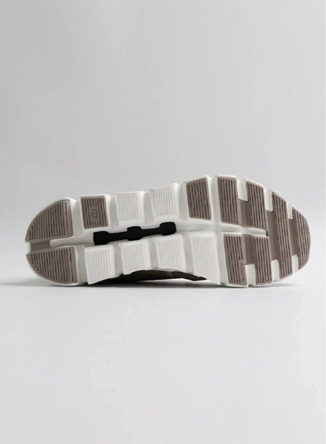 أون أحذية رياضية خارجية مناسبة للجنسين - Image 4