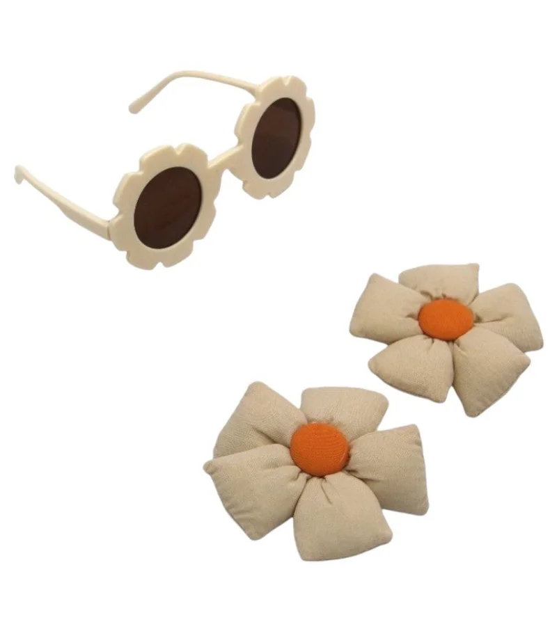 D'daniela Aida Glasses and Flower Shaped Clip Set For Babies and Girls - Beige