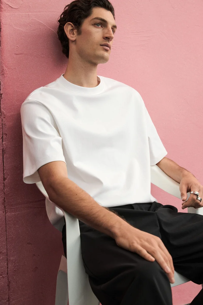 H&M Loose Fit Boxy-style T-shirt