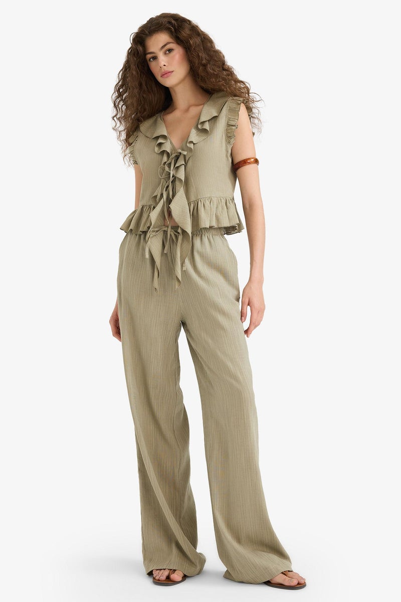 DeFacto Green Woman Wide Leg Double Pocket Trousers Casual - Image 4