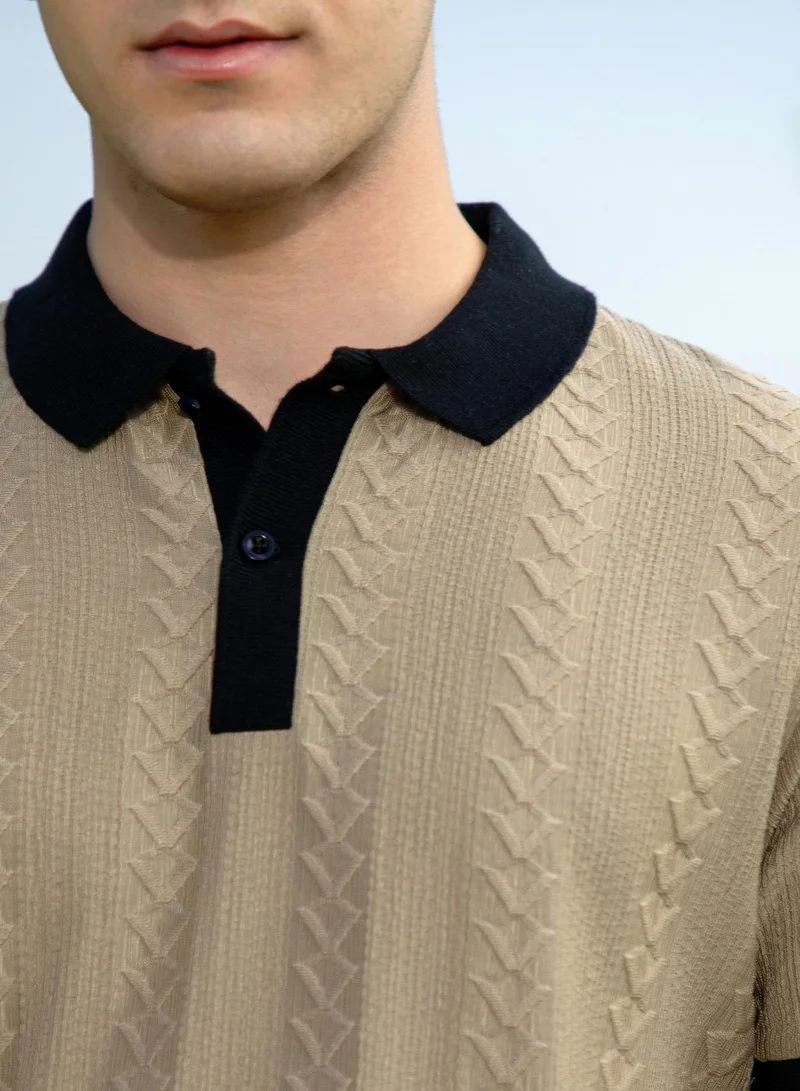Campus Sutra Men's Camel Beige & Onyx Black Arc-Tactile Polo T-Shirt