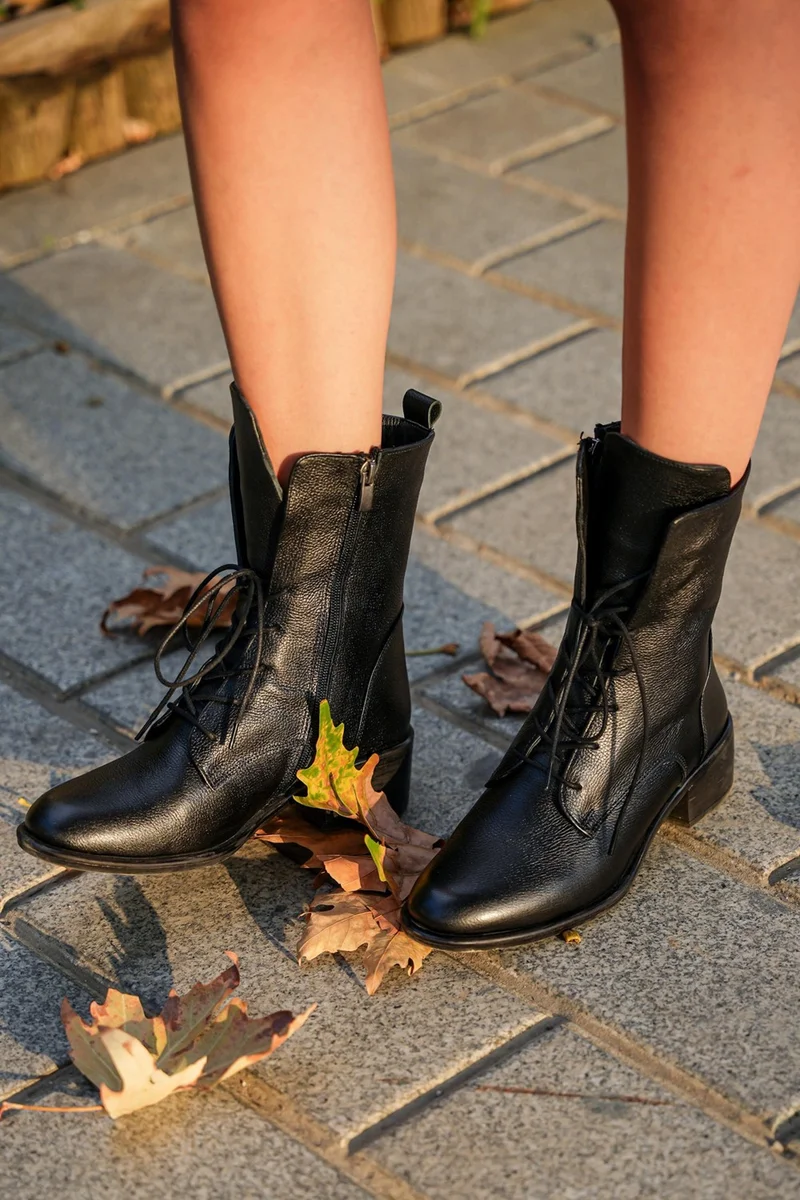 مارجين Women Genuine Leather Combat Boots Lace-Up Zippered Mech