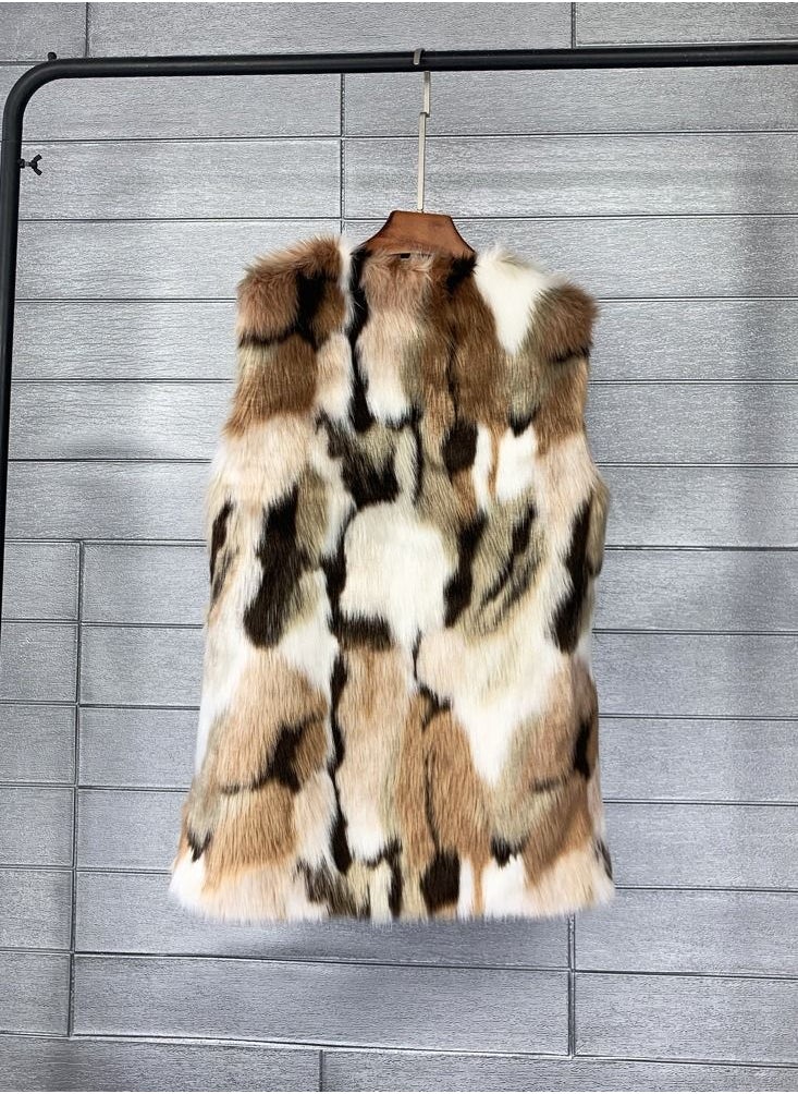 Loquat Women's Medium Long Imitation Fur Vest  - Image 2