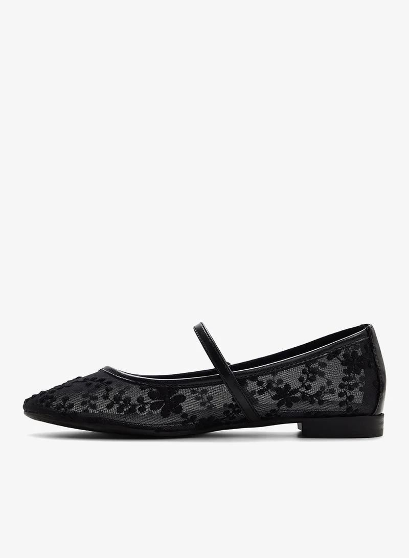 Call it Spring Sammii Ballerinas