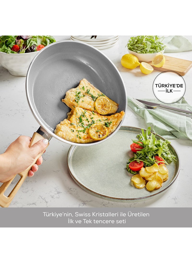 Karaca X Refika Birgül Swiss Crystal Pan 30 Cm Creamy  - Image 3