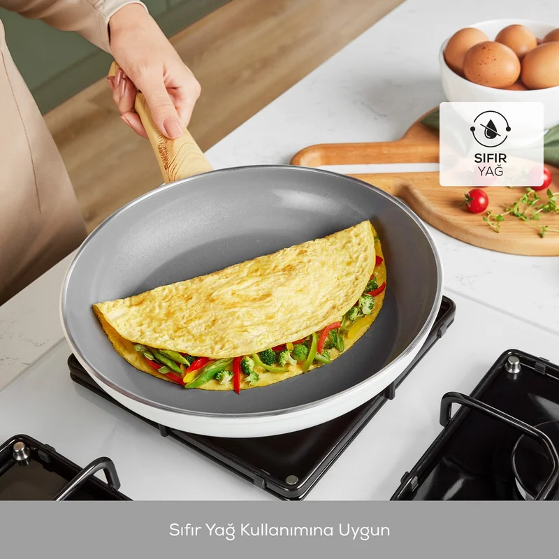 Karaca X Refika Birgül Swiss Crystal Pan 30 Cm Creamy