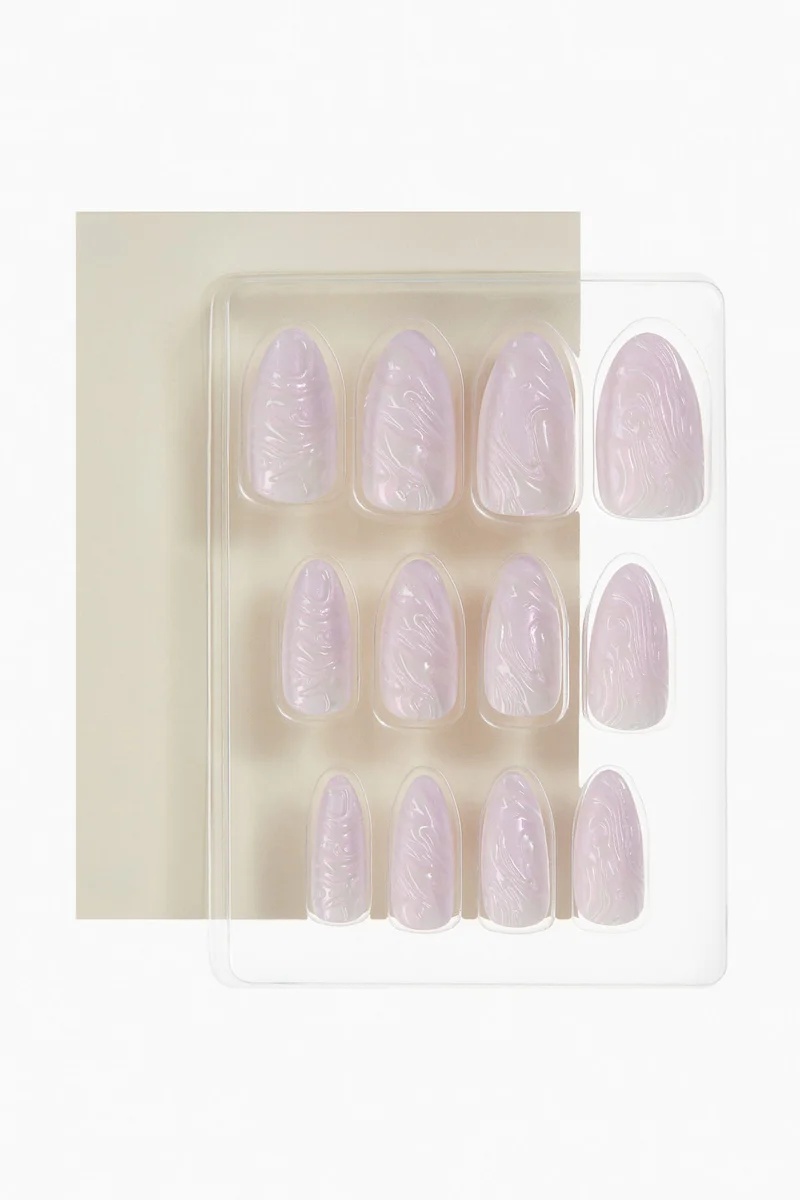 H&M Press-on nails