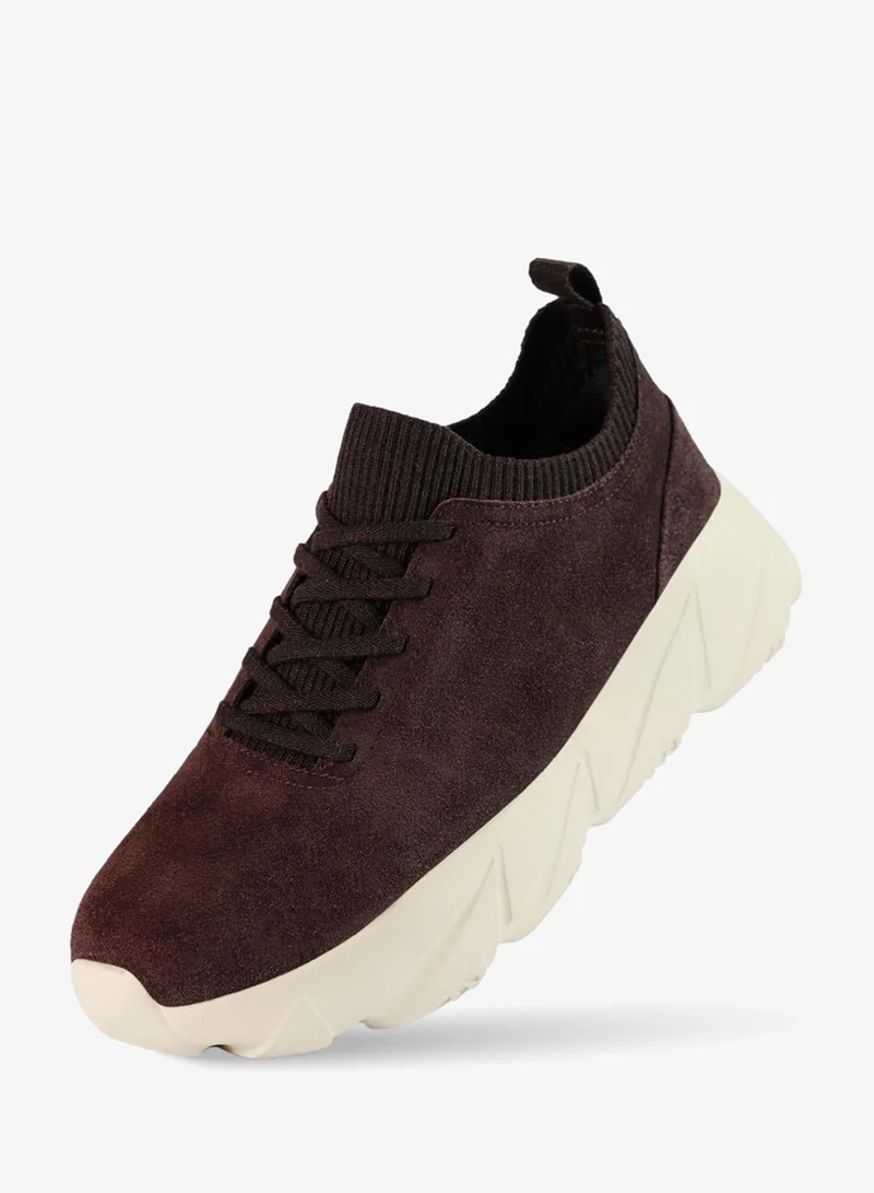 دوا زو لو حذاء رياضي كلاسيكي من جلد الغزال