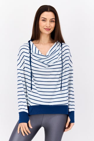 Women Sportswear Fit Long Sleeve Training Top, White - pzsku/Z00FE9EB449C4D78A8CDDZ/45/1746202157/f30bfc0a-ee99-4536-b91d-9002c9dcdee6