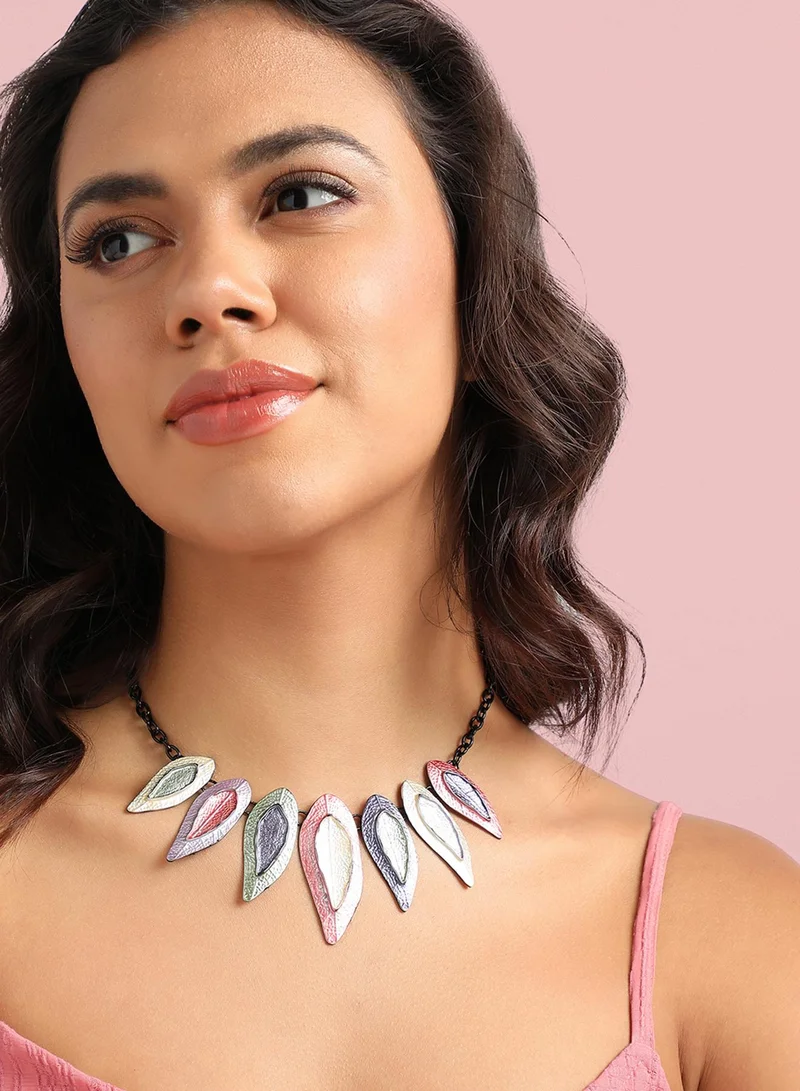 سوهي Leaf Artificial Necklace Jewellery