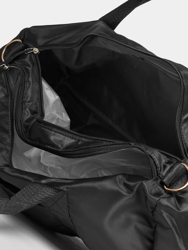 Styli Styli Plain Gym Bag with Zip Pocket