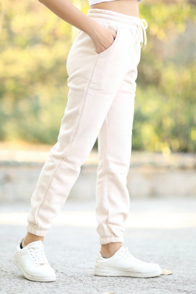Giysa Women's Beige Pocketed Sweatpants Elastic Leg and Drawstring Waist 3 Rope Raised Cotton Blend - 2529-9016  - Image 4