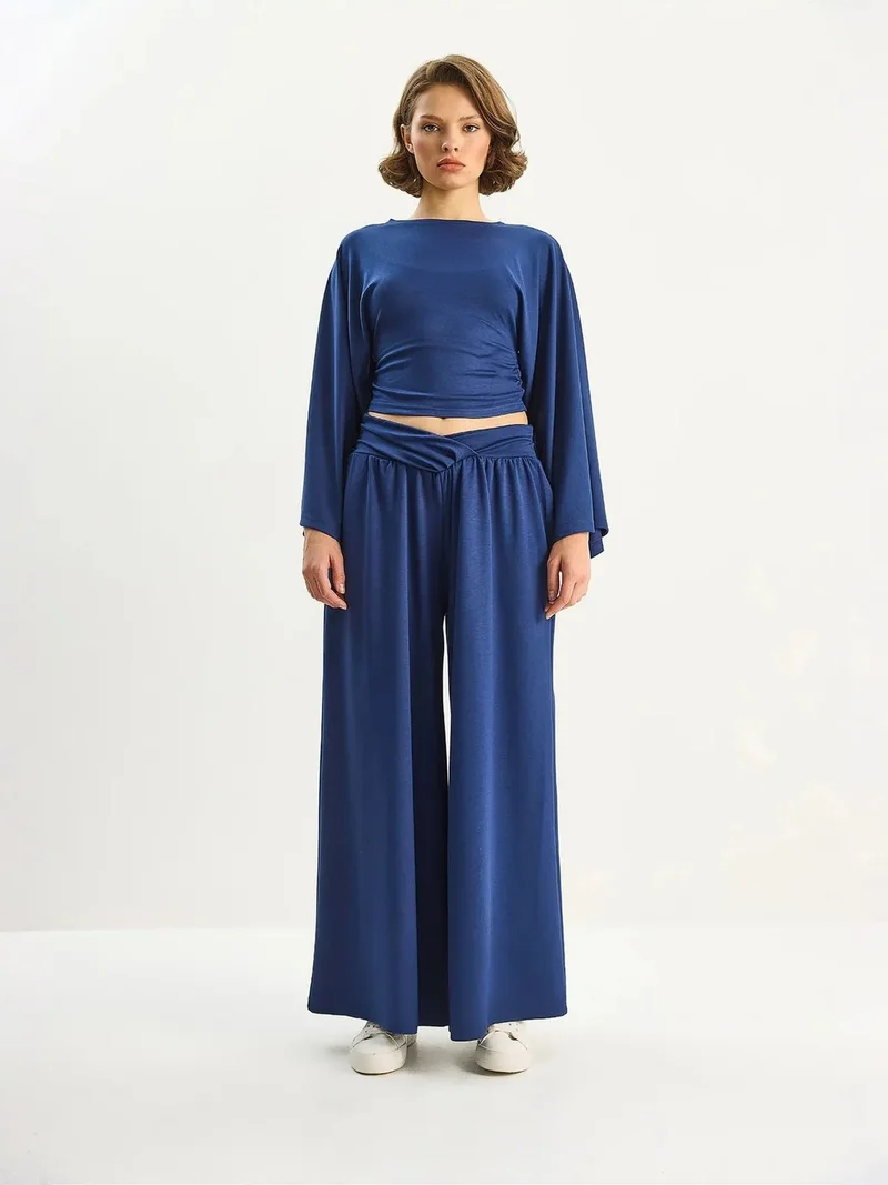 بيانكو لوتشي LUCCI Oversized Knitted Two-Piece Set