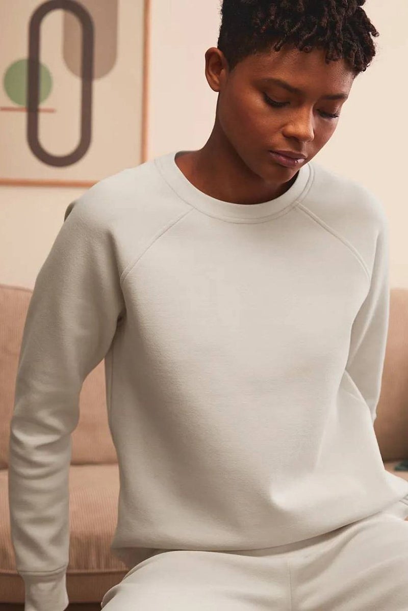 Tchibo سويتر نسائي بأكمام طويلة وياقة دائرية، كريمي - Image 1