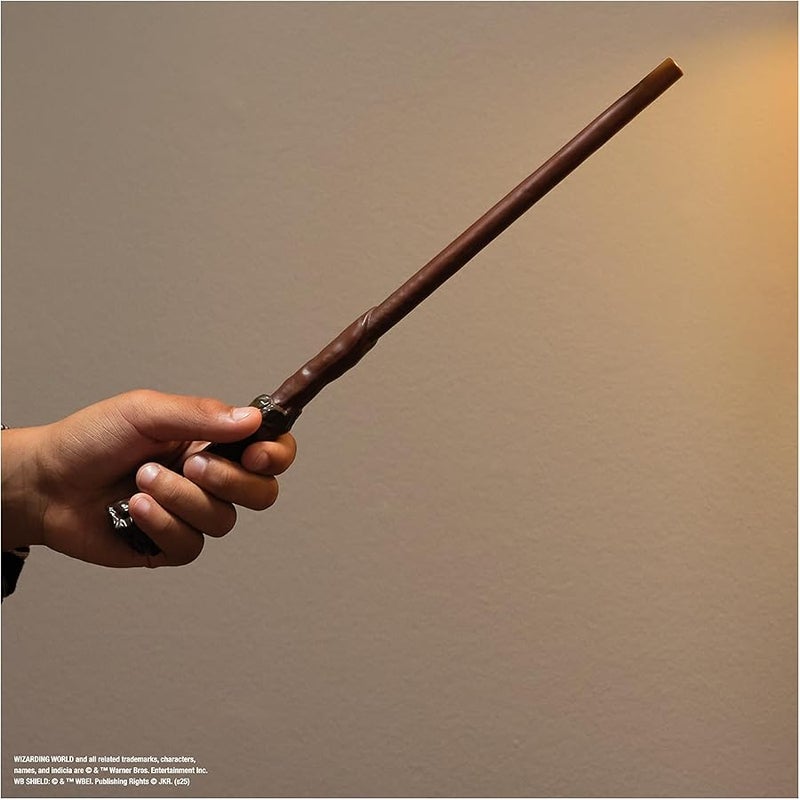 WIZARDING WORLD , Harry Potter 11-inch Spectacular Spell Magic Wand with Sparkle Visual Effect & Sounds, Kids Toys for Ages 6 and up - Image 2