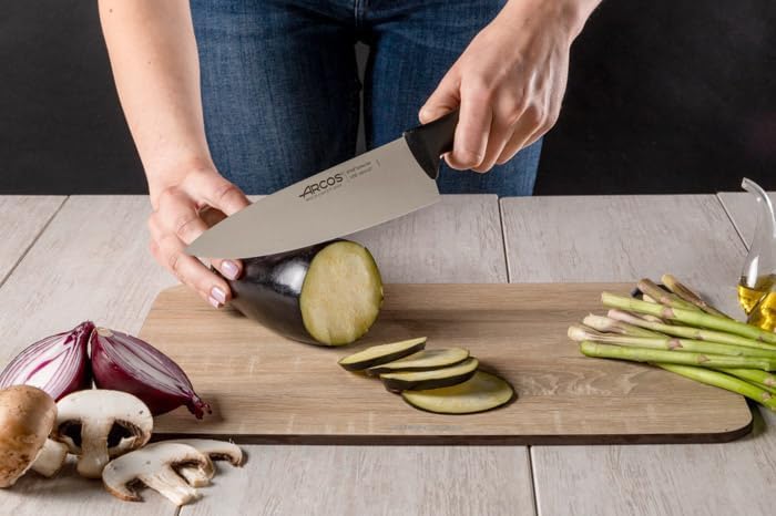 أركوس سكين مطبخ من الفولاذ المقاوم للصدأ بعرض 100 ملم من Arcos – مقبض مريح - Image 4