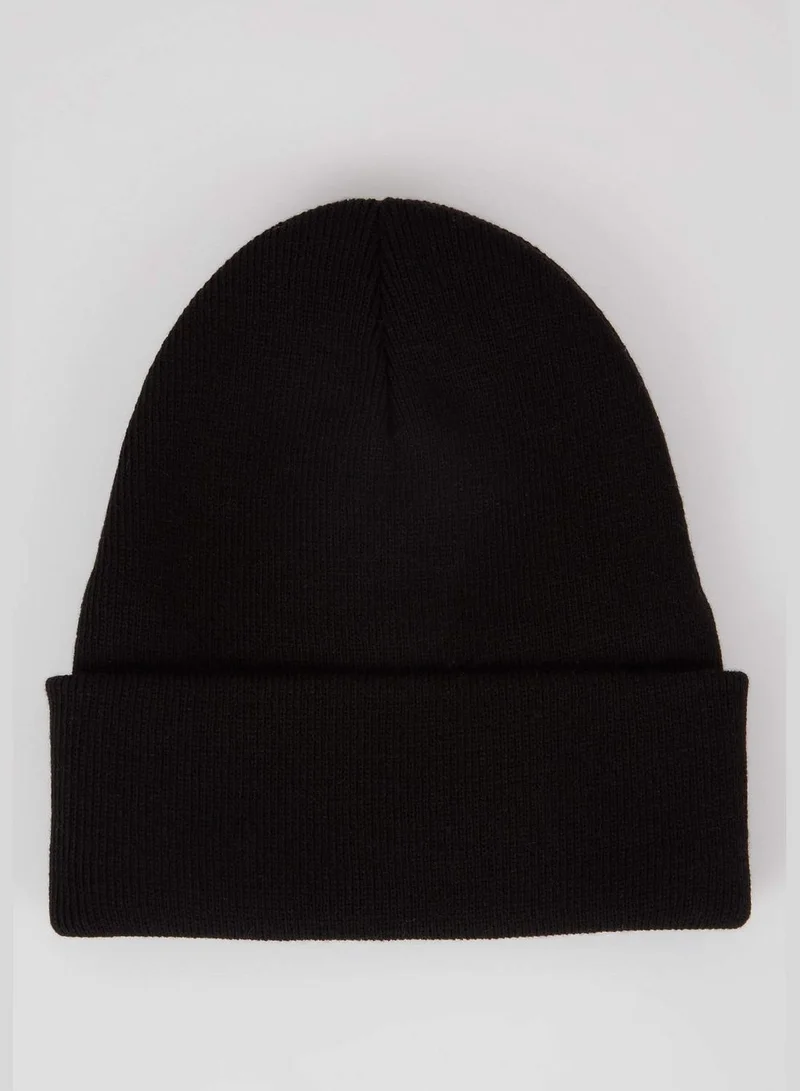 DeFacto New York Print Knit Beanie