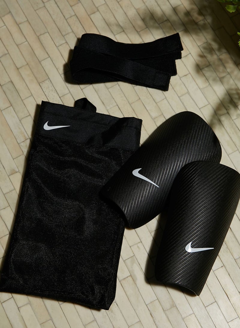 Nike J Gurad Ce - Image 1