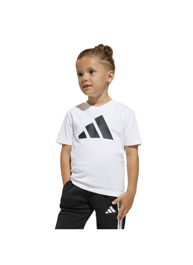 اديداس adidas essentials unisex graphic t-shirt