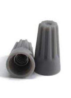 KNP Insulated Electrical Terminals (SP 1) are designed to provide secure and reliable connections for a variety of electrical wiring applications.