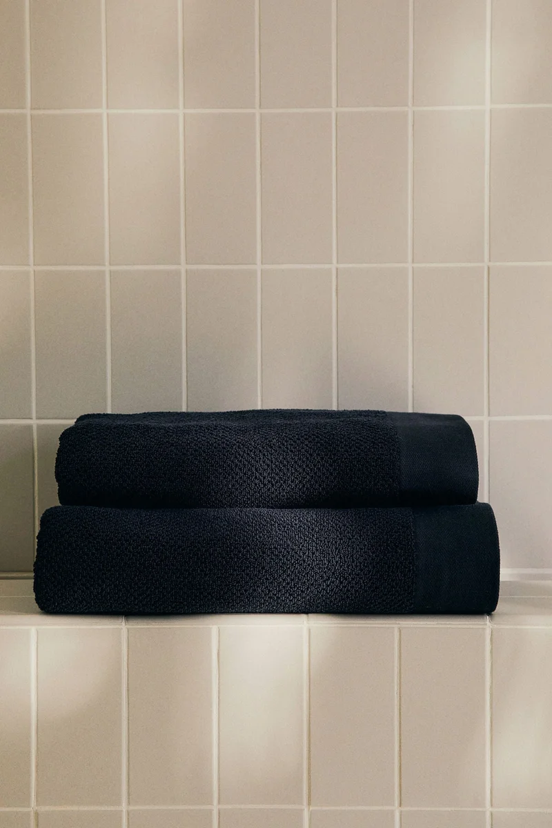 H&M Cotton terry bath towel