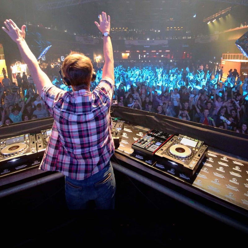 PYLE Studio Audio Sound Mixer Board - 4 Channel Bluetooth Compatible Professional Portable Digital DJ Mixing Console with USB Mixer Audio Interface - Mixing Boards For Studio Recording - PMXU48BT - Image 5