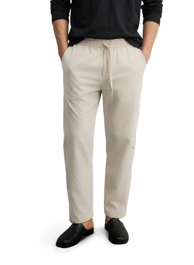 The Indian Garage Co Men Relaxed Fit Solid Side Pocket Mid-Rise Joggers