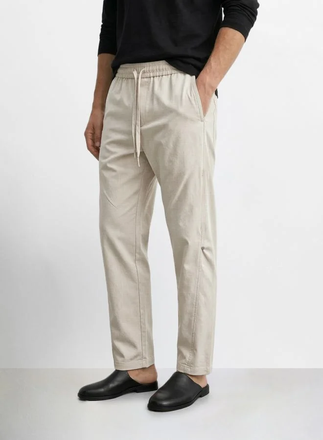 The Indian Garage Co Men Relaxed Fit Solid Side Pocket Mid-Rise Joggers