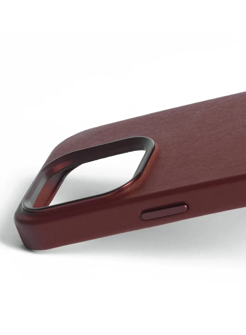 Mujjo Mujjo Leather Case for iPhone 15 Pro - Leather Case, MagSafe Compatible, Premium European Leather, Slim & Stylish Profile, Enhanced Phone & Camera Lens Protection, Recycled Materials Burgundy