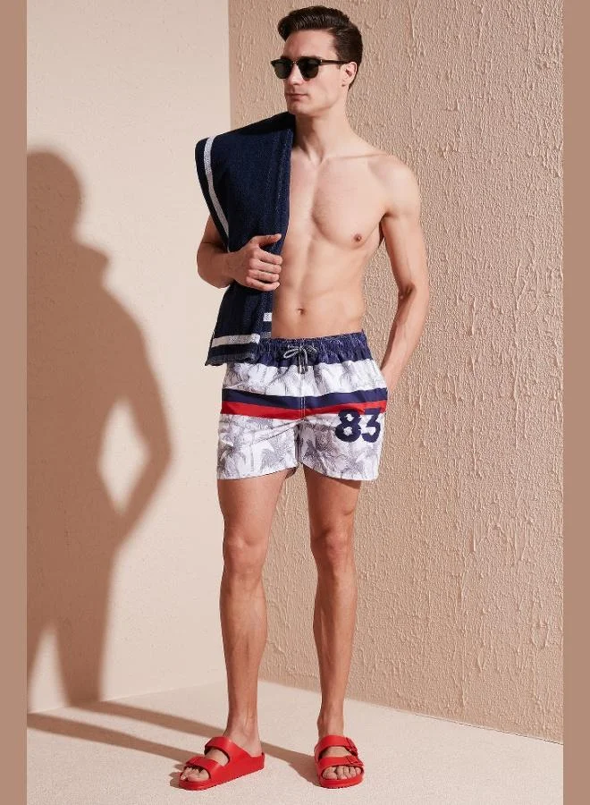 بوراتي شورت سباحة رجالي بنقوش من بوراتي مع رباط خصر وجيب