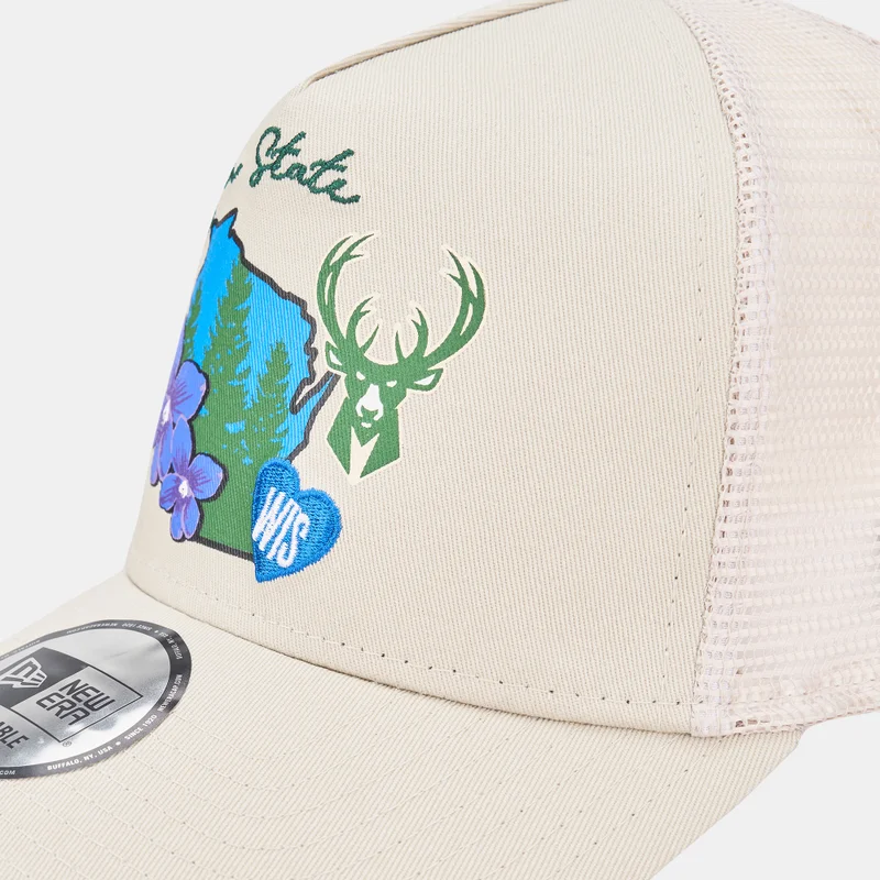 NEW ERA Men's NBA Milwaukee Bucks Logo Trucker Cap