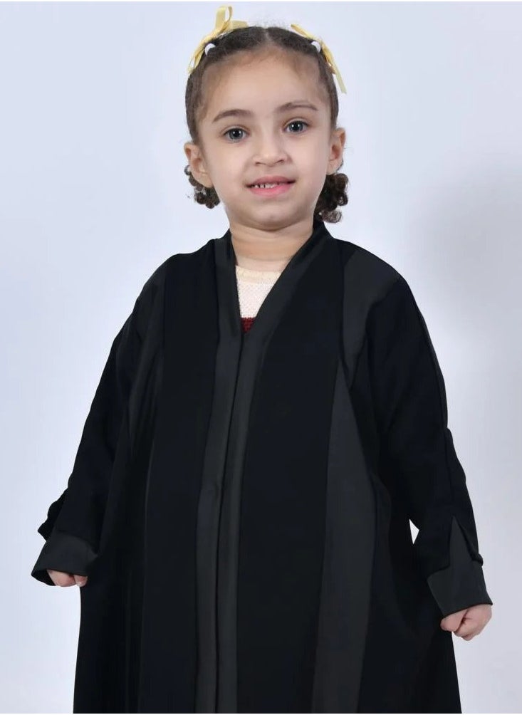 lamha abaya - Black abaya for girls closed with crackling with matte and shiny fabric - Image 1