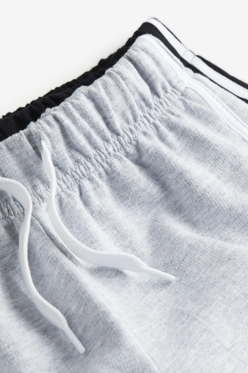 اتش اند ام شورت رياضي - عبوة من قطعتين