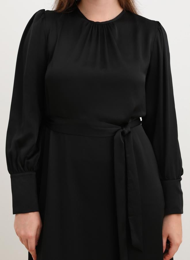 مودانيسا فستان طويل بمقاس كبير بتفاصيل ربطة - Image 4