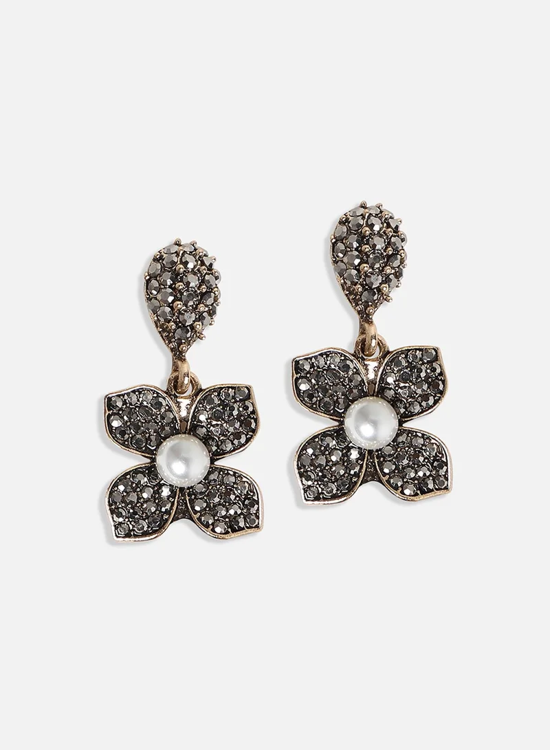 Sohi  Four-Petal Flower Artificial Jewellery Set for Women | Best Price UAE