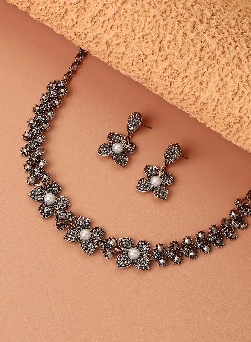 Sohi  Four-Petal Flower Artificial Jewellery Set for Women | Best Price UAE