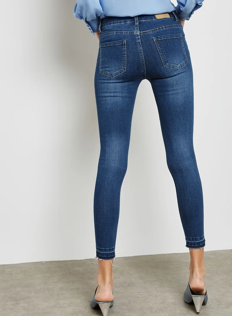 ELLA Raw Hem Skinny Jeans