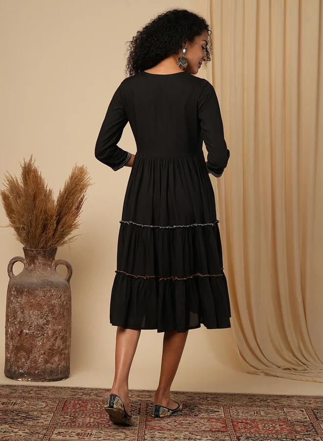globus Women Black Embroidered V Neck Tiered Midi Dress