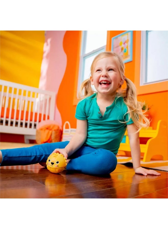 Bright Starts Giggables Roll & Chase Pals Balls (Pack of 2, 7.62 cm) - Image 5