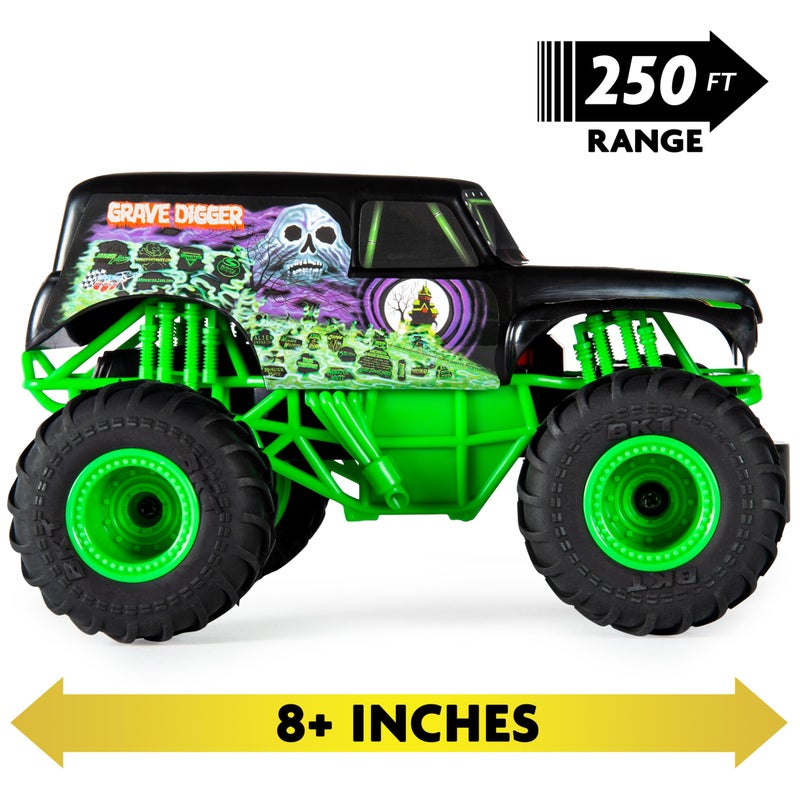 Monster Jam, Official Grave Digger Remote Control Monster Truck, 1:24 Scale, 2.4 GHz, Kids Toys for Boys and Girls Ages 4 and up - Image 5